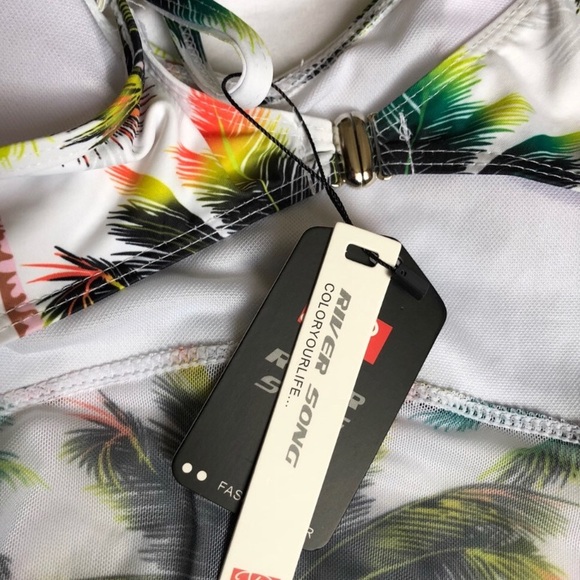 Tropical Swimsuit - Picture 5 of 6